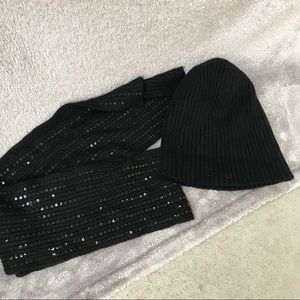 Express Scarf and Beanie Set
